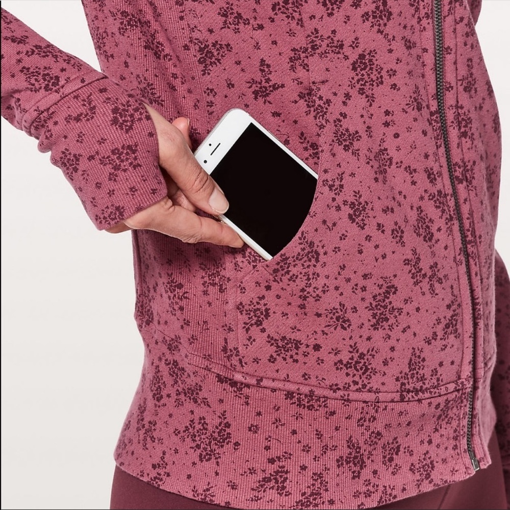Lululemon Scuba Hoodie - Pixie Floral So Merlot - Picture 2 of 7